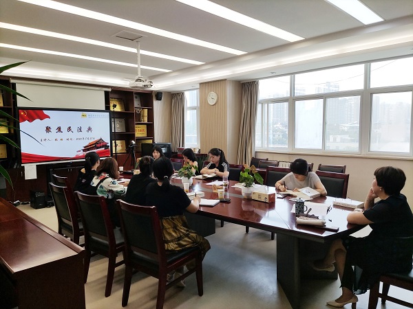 聯(lián)學(xué)聯(lián)建進(jìn)行時(shí)，來(lái)跟民革小張律師一起聚焦《民法典》